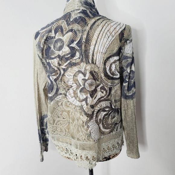 Chico's Felicity Cardigan Floral Lace Open Front Green - Picture 4 of 11